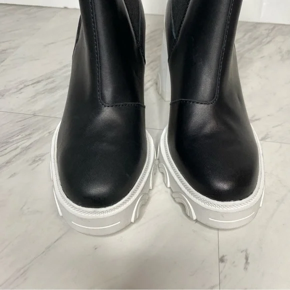 Sorel Brex Black White Leather Heeled Chelsea Bootie 7 1/2 - Picture 10 of 14